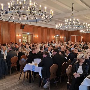 Rustikaler Festabend im Hofbräukeller am Wiener Platz