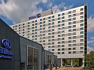 Außenansicht des Hilton Hotels in Düsseldorf