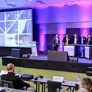 Podiumsdiskussion beim Technik-Seminar