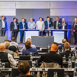 Diskussionsrunde mit allen Referenten