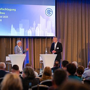 Die Referenten beim Fachvortrag